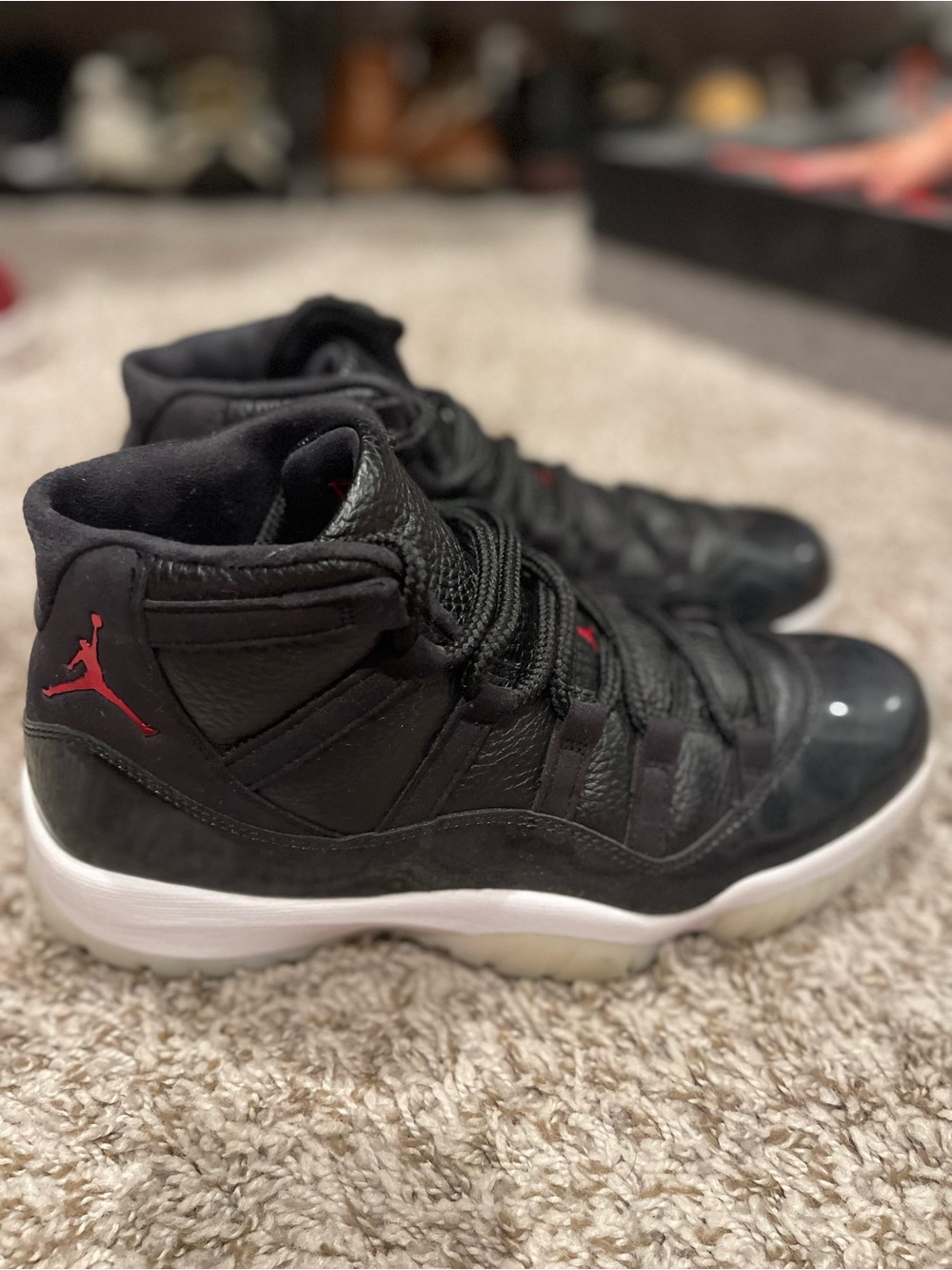 Mens Air Jordan Retro 11 - Mens 9 Black